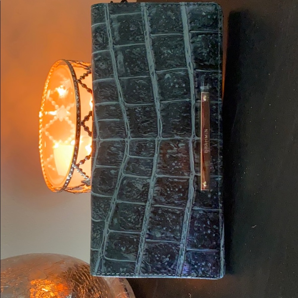 Brahmín Ady wallet